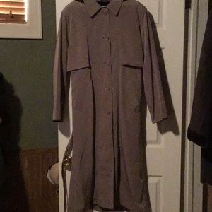 Women’s Raincoat